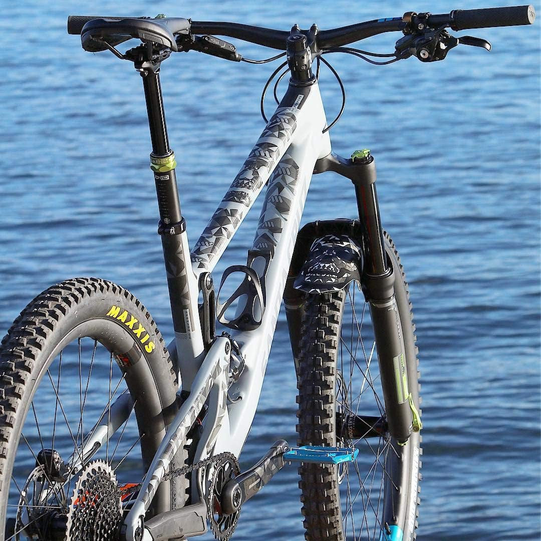 Protection pour cadre de vélo, VTT - Evite rayures et bosses - Skull - 10 pièces