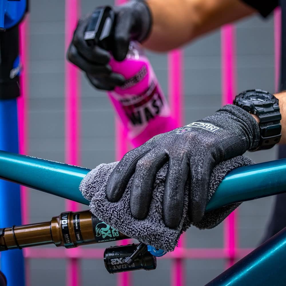 Produit nettoyant - Vélo, VTT - Sans rinçage, sans eau - Nettoie et lustre - Muc-Off