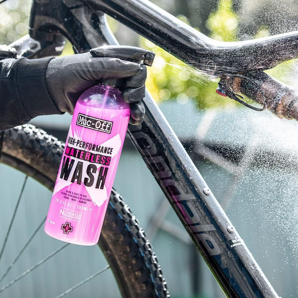 Produit nettoyant - Vélo, VTT - Sans rinçage, sans eau - Nettoie et lustre - Muc-Off