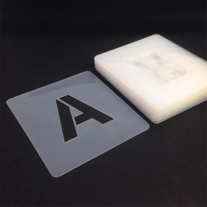 Set de pochoirs 7 cm - Alphabet n°1 - Qbix