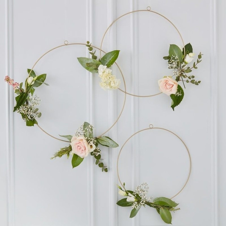 Décoration à suspendre - Cercle - Doré - 25 cm de diamètre - Métal or