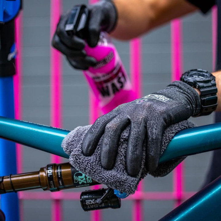 Produit nettoyant - Vélo, VTT - Sans rinçage, sans eau - Nettoie et lustre - Muc-Off