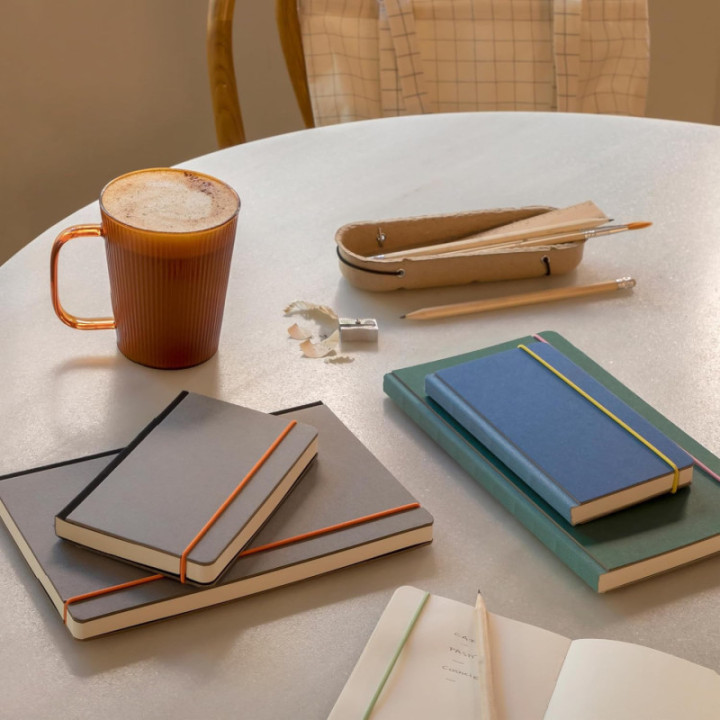 Carnet - Gris - A5 - 192 pages - 80g - Miquelrius