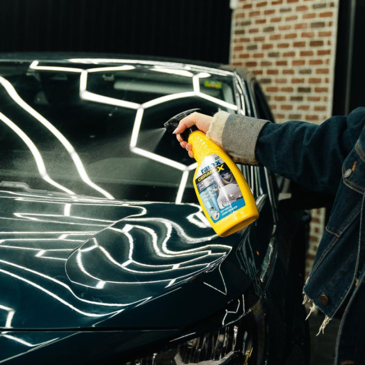Lustrant pour voiture - Protection céramique - Rain-X Ceramic Detailer - 750ml