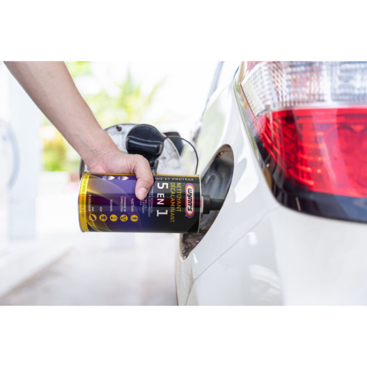 Additif - Nettoyant décalaminant - Diesel - 5en1 - Injecteurs, soupapes - Wynn's