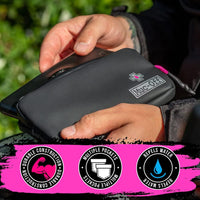 Pochette - Trousse - Pour vélo - Imperméable - Pour ranger téléphone - Muc-Off